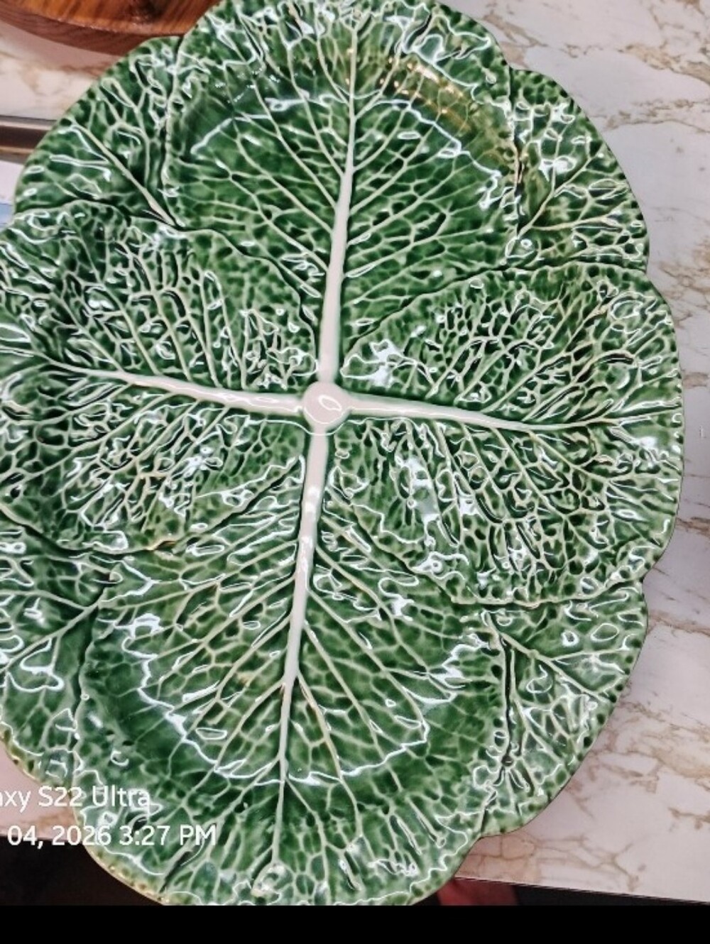 Bordallo Pineheiro Green Cabbage Serving Platter. Made In Portugal.